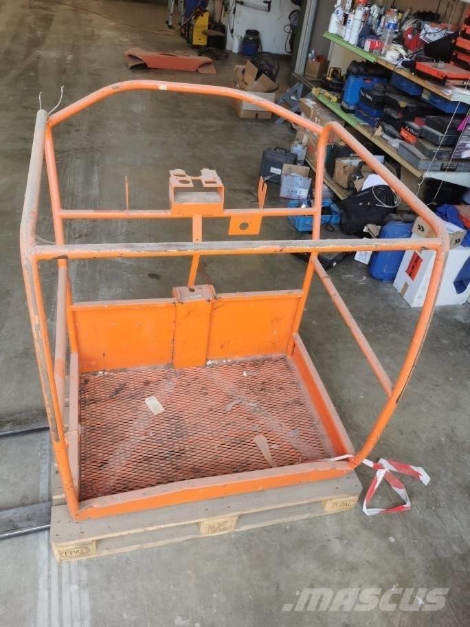 JLG Toucan 10 E أذرع الغطاس