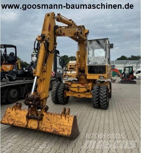 Liebherr A 902 حفارات بعجل