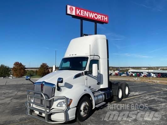 Kenworth T 680 وحدات الجر