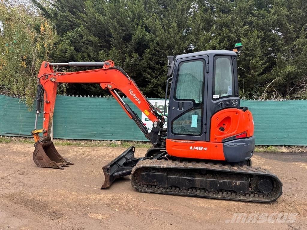 Kubota U48-4 حفارات صغيرة أقل من 7 طن (حفارات صغيرة)