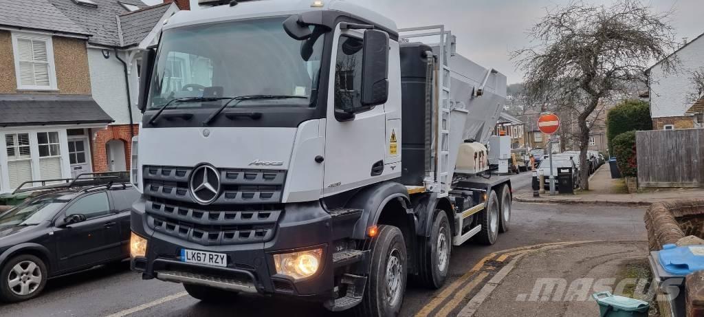 Mercedes-Benz HYN3C4 خلاطات خرسانة/ملاط