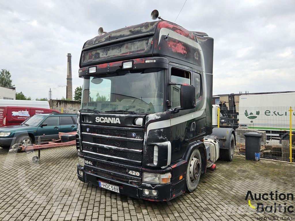 Scania 420 وحدات الجر