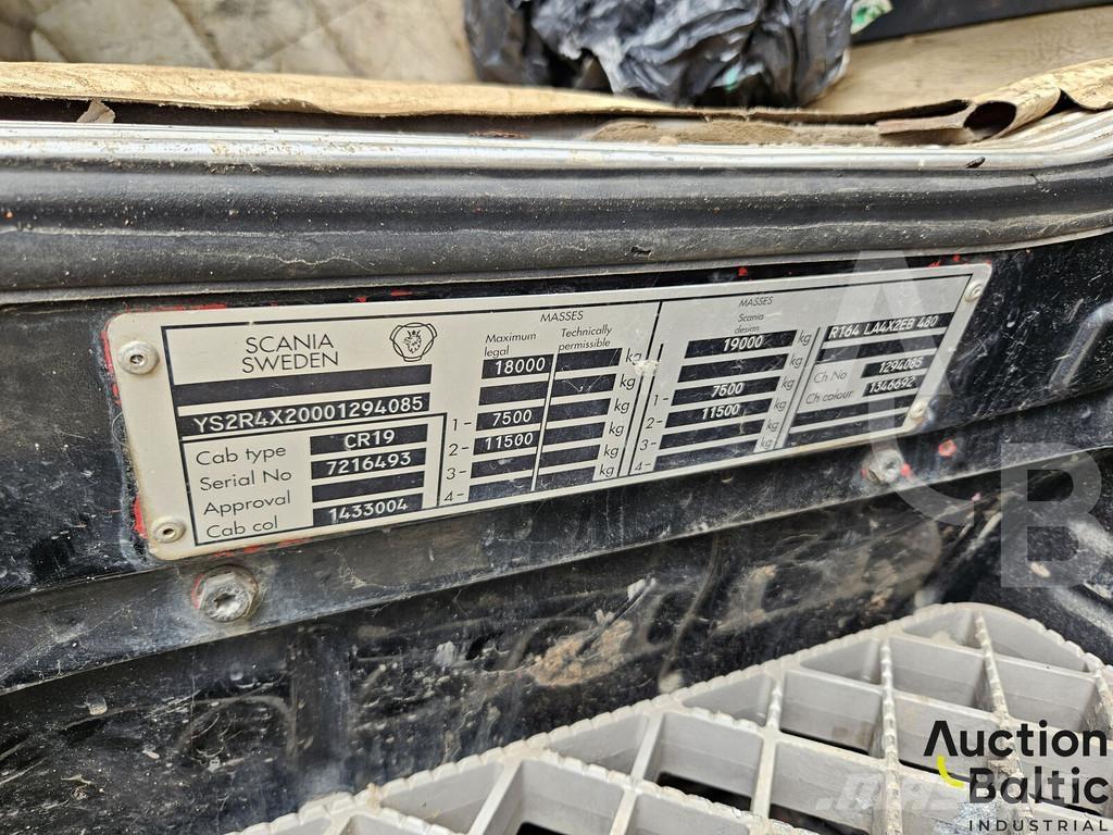 Scania 420 وحدات الجر