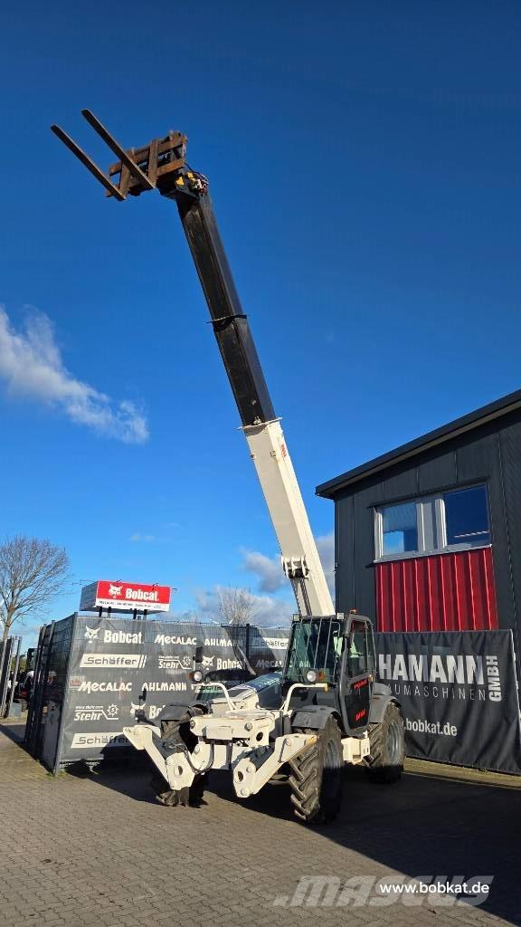 Bobcat T 40140 مناولات متداخلة