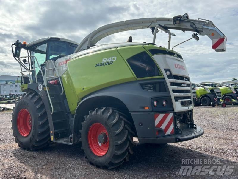 CLAAS JAGUAR 940 علافات ذاتية الدفع