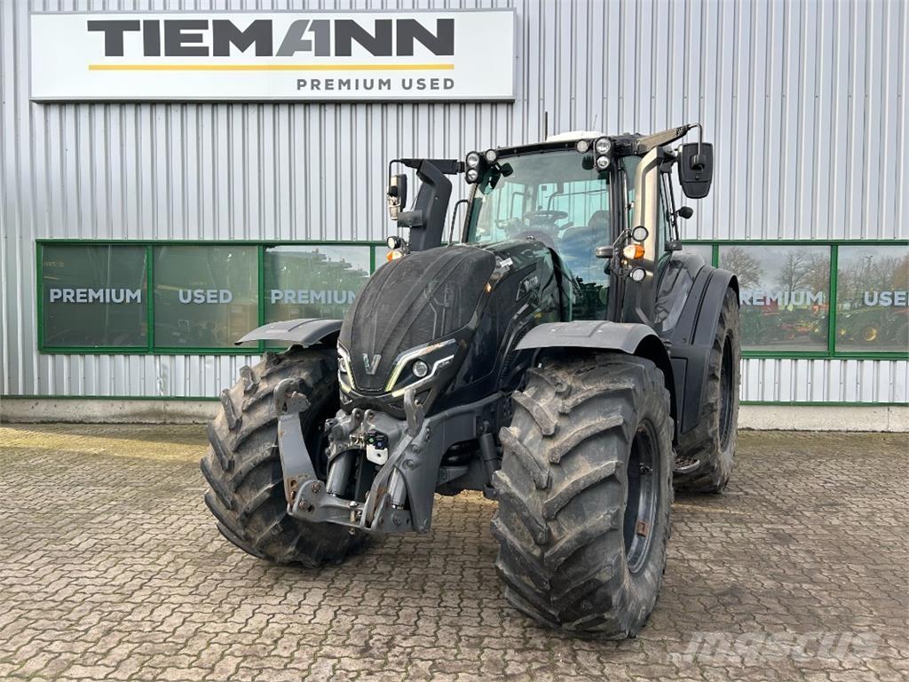 Valtra T195 الجرارات