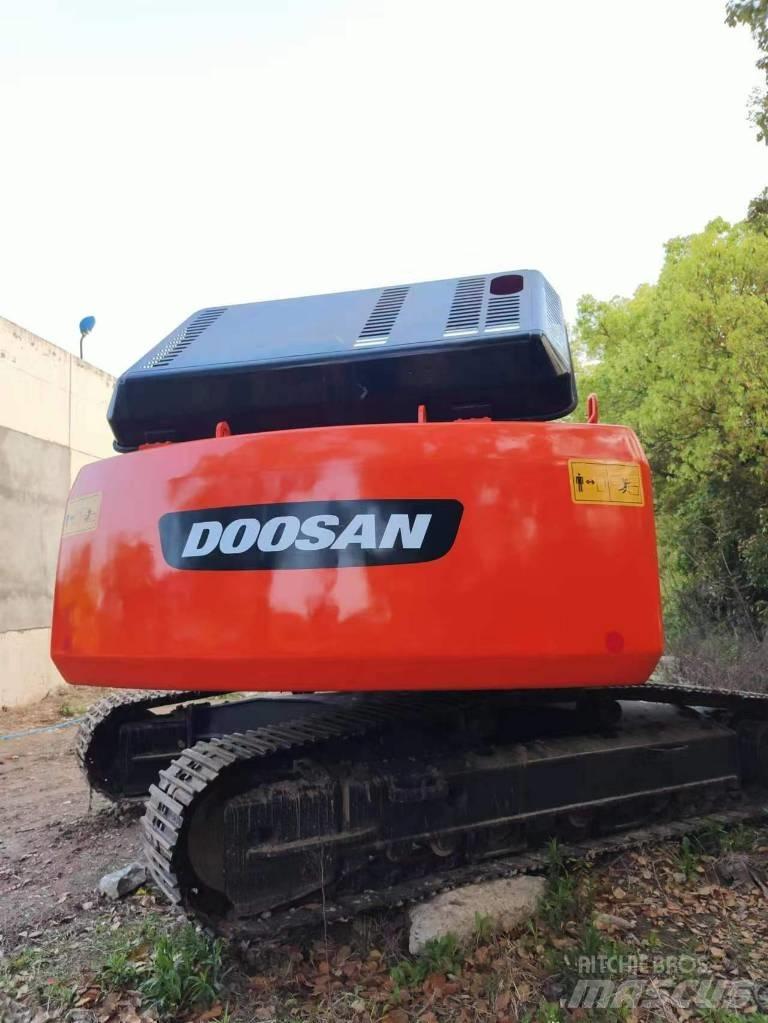 Doosan DH 300 LC-7 حفارات زحافة