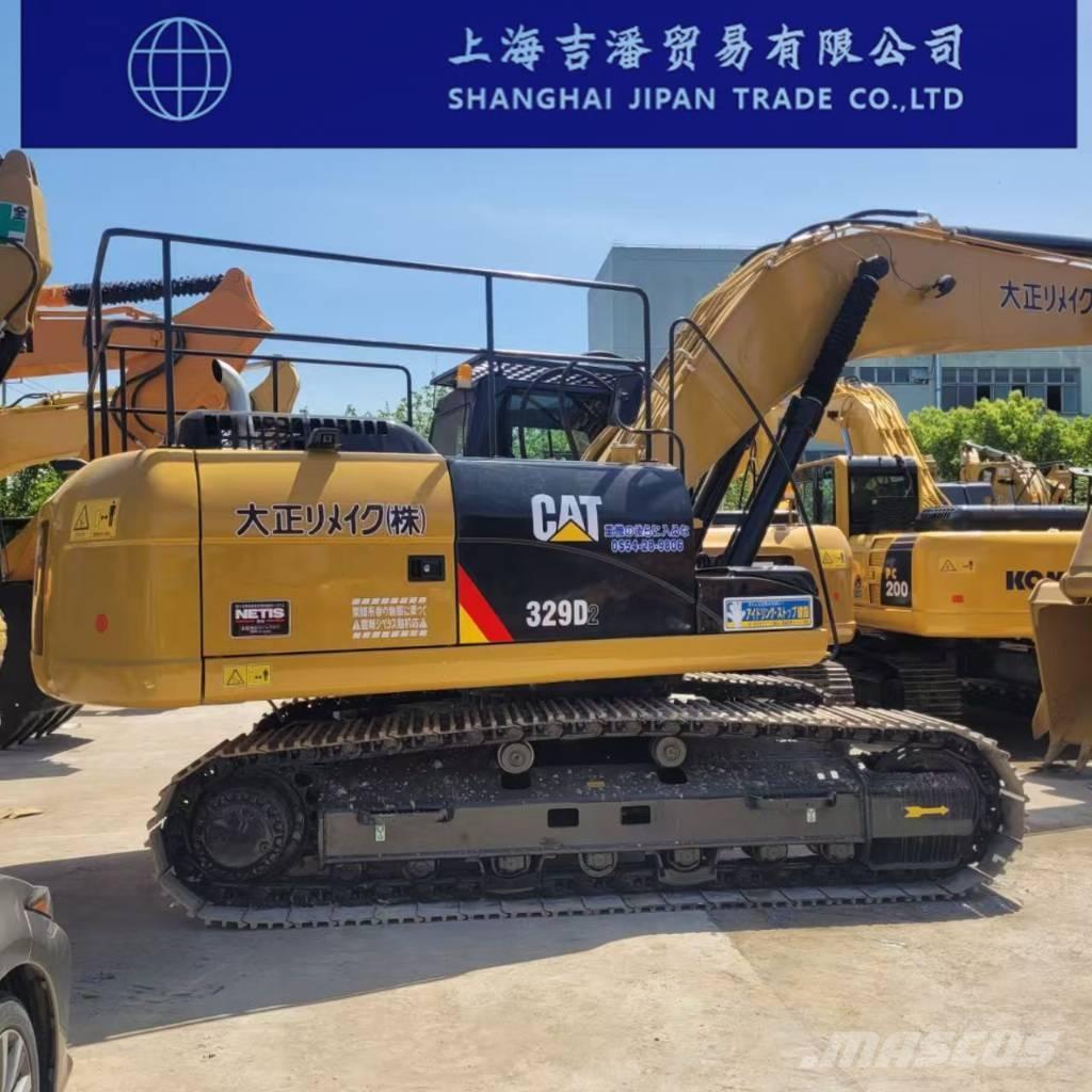 CAT 329 حفارات زحافة