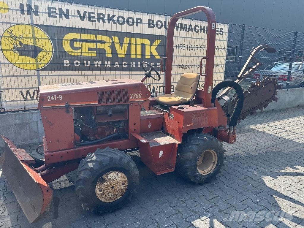 Ditch Witch 3700 DD ماكينات حفر خنادق