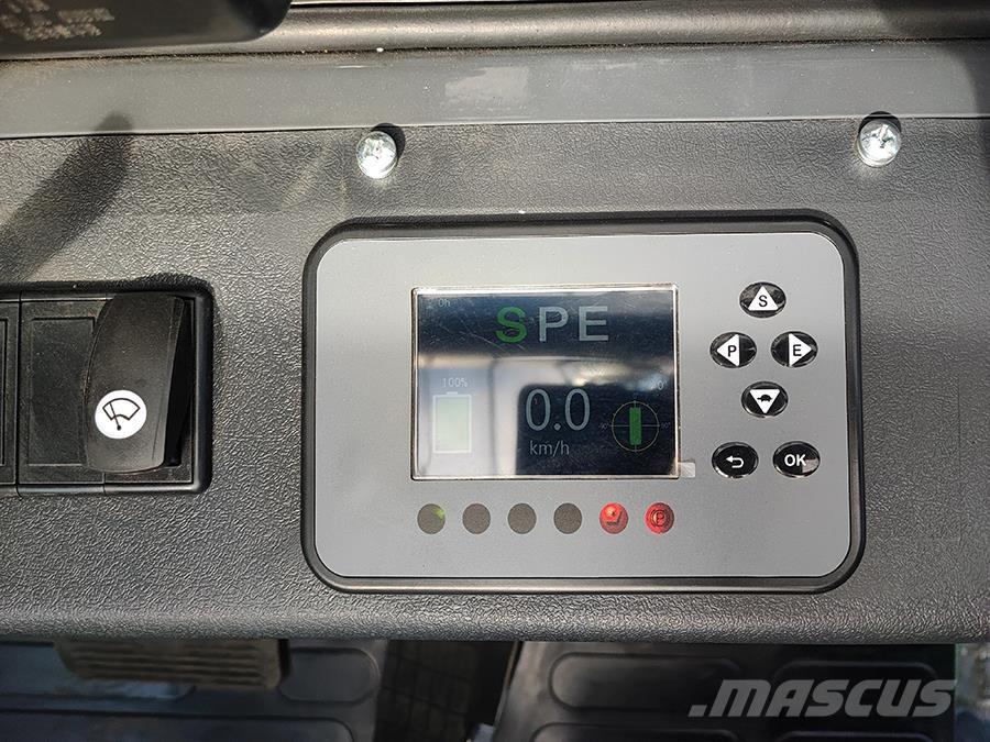 Lonking LG25B شاحنات ذات رافعات شوكية تعمل بالكهرباء