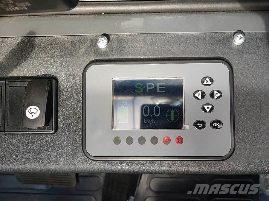 Lonking LG25B شاحنات ذات رافعات شوكية تعمل بالكهرباء