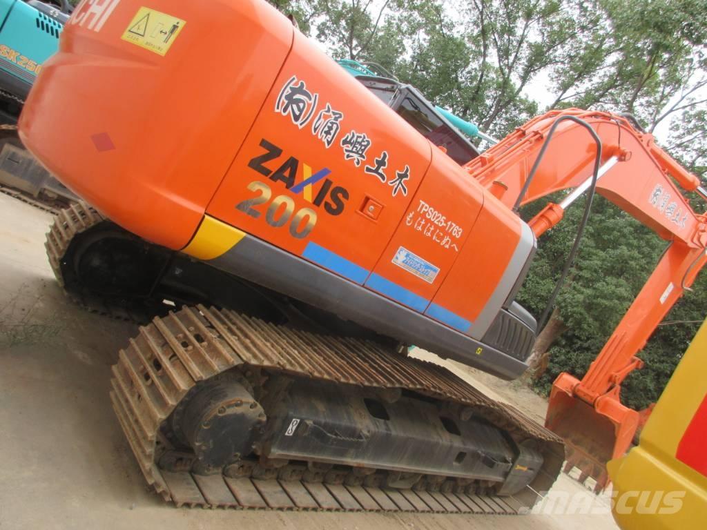 Hitachi ZAXIS  200 3G حفارات زحافة