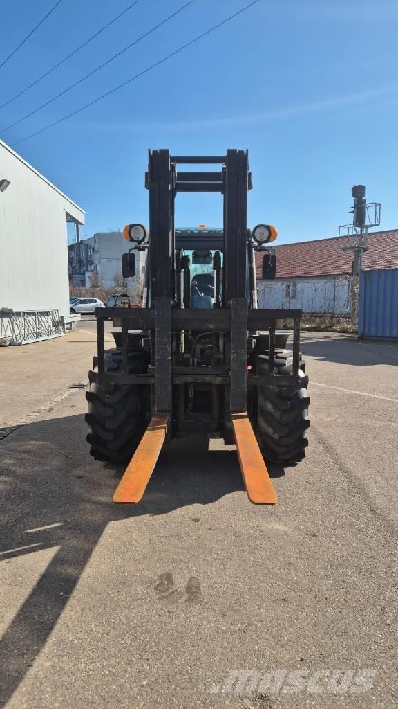 Ausa C 500 H X4 شاحنات الطرق الوعرة