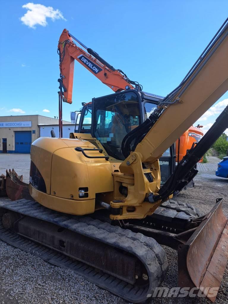 CAT 308 D حفارات وسط 7 طن - 12 طن