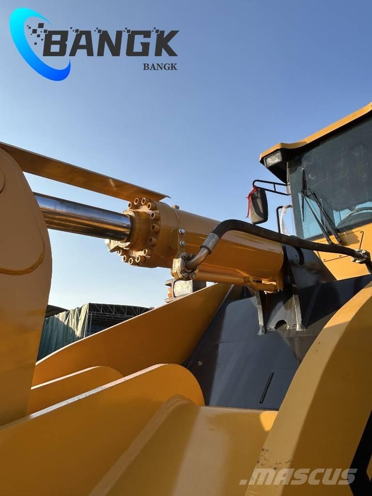 SDLG L958 F لوادر بعجل