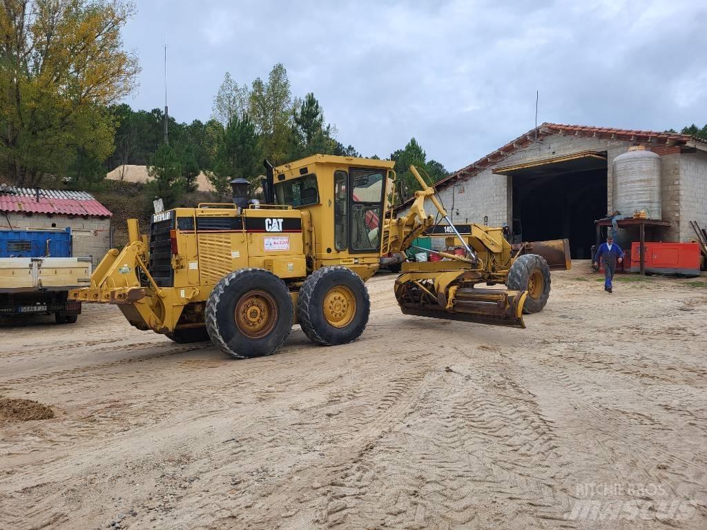 CAT 140 H معدات تمهيد الطرق