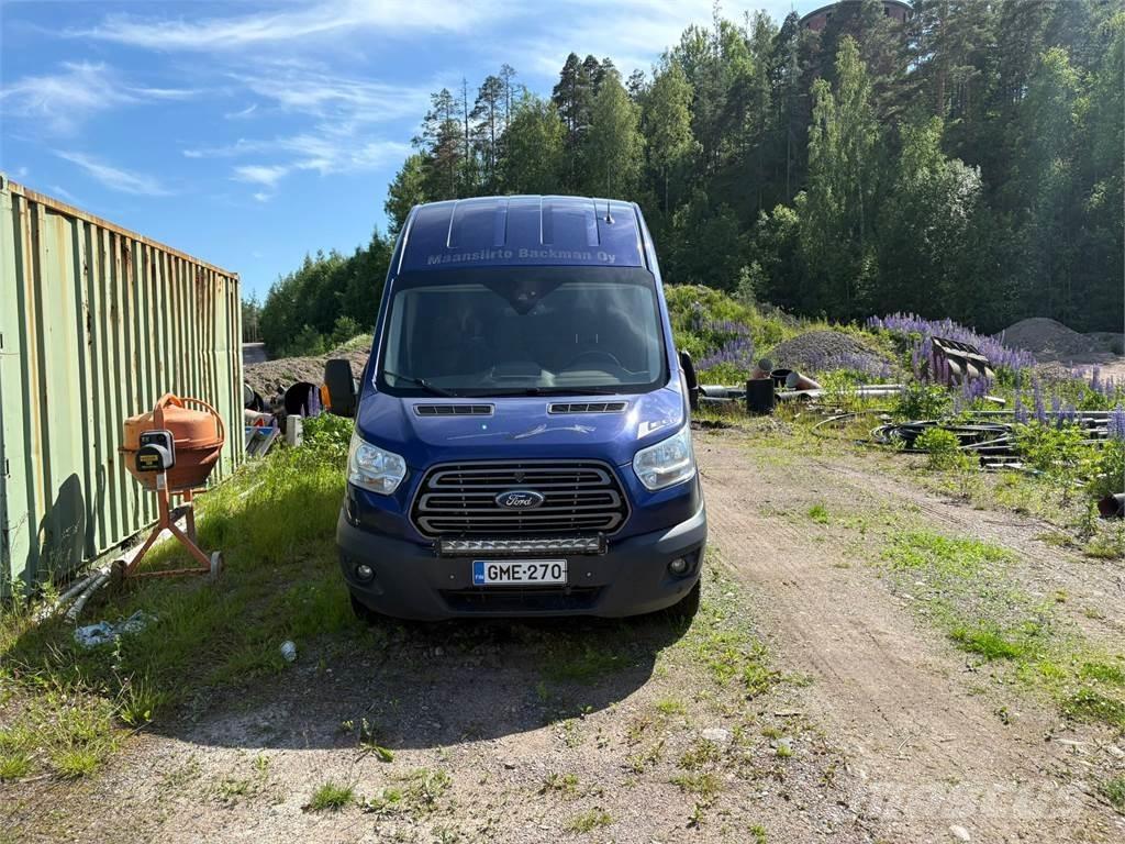 Ford Transit المنازل المتنقلة والكرافانات