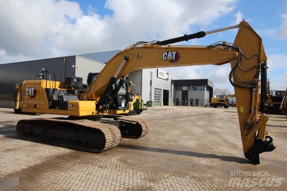 CAT 326-07 حفارات زحافة