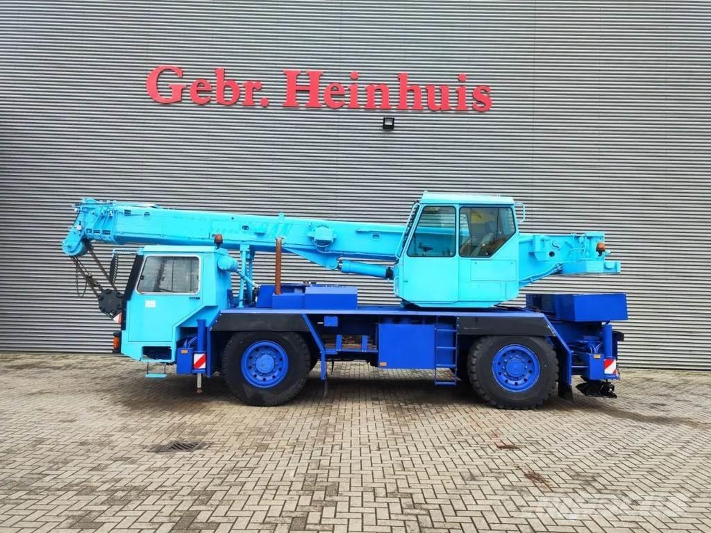 Liebherr LTM 1025 رافعات صالحة لكل أنواع الطرق
