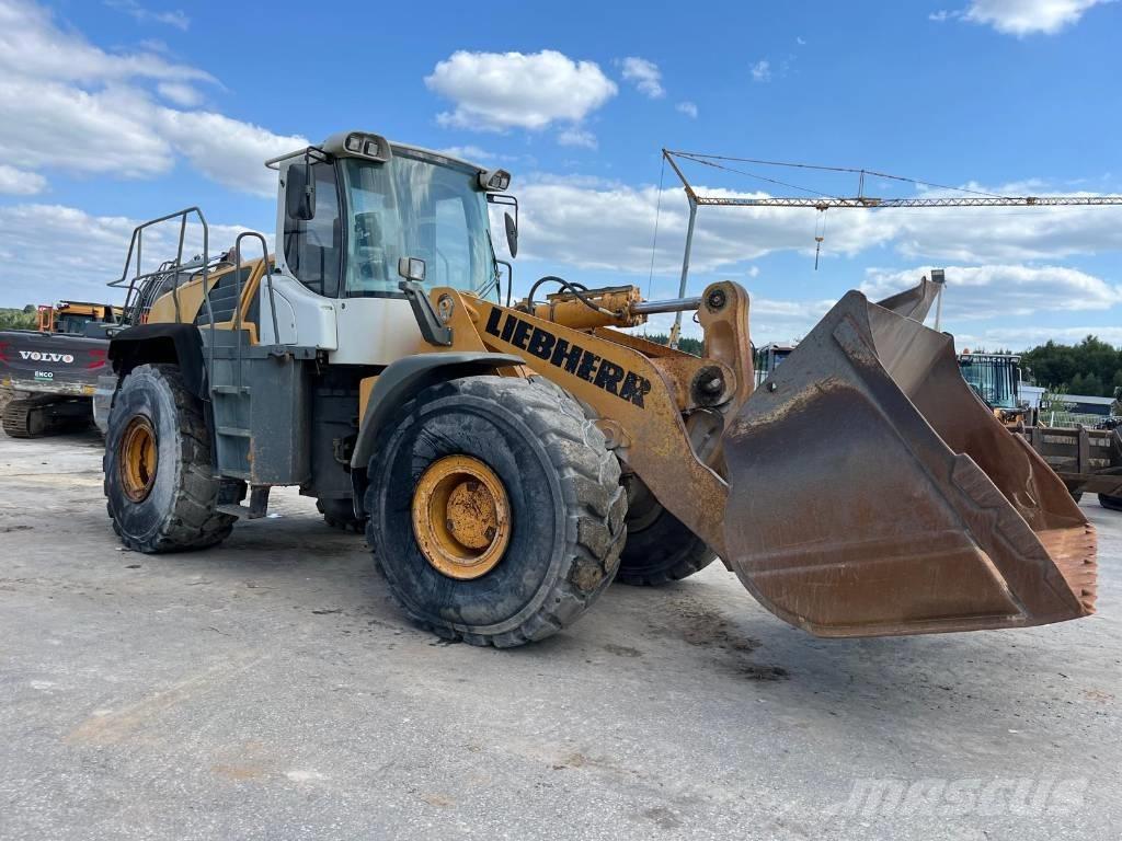 Liebherr L 580 لوادر بعجل