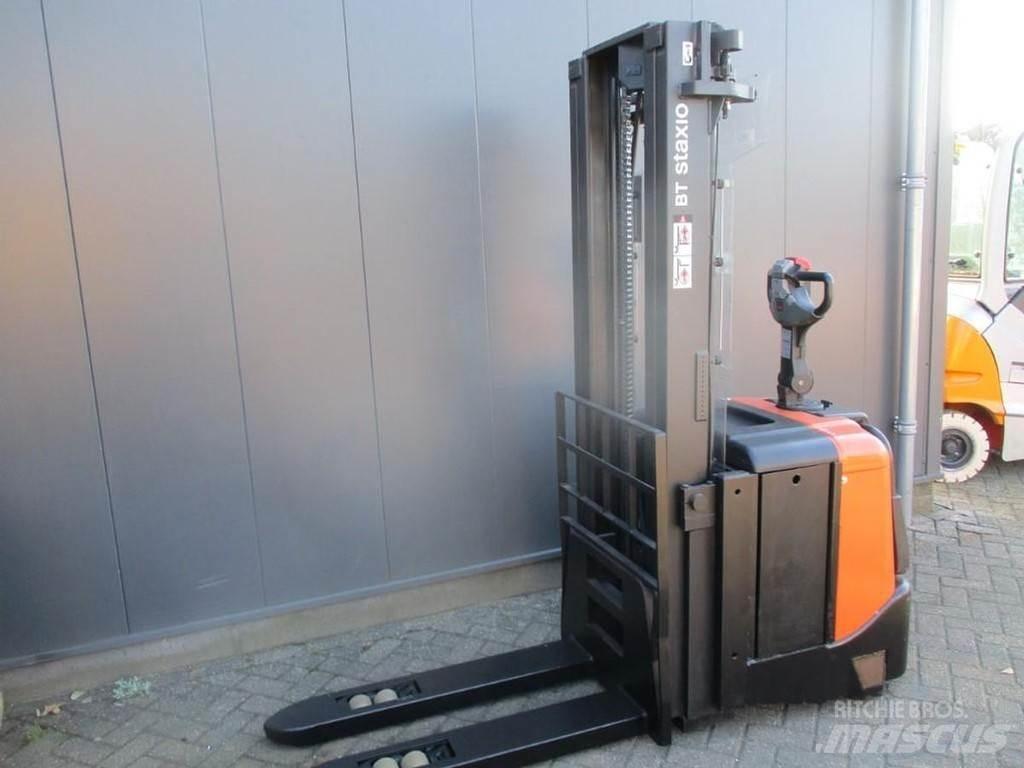 BT SPE 160L معدات التكديس الجوالة