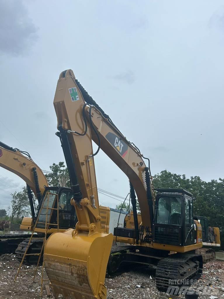 CAT 320 D L حفارات زحافة