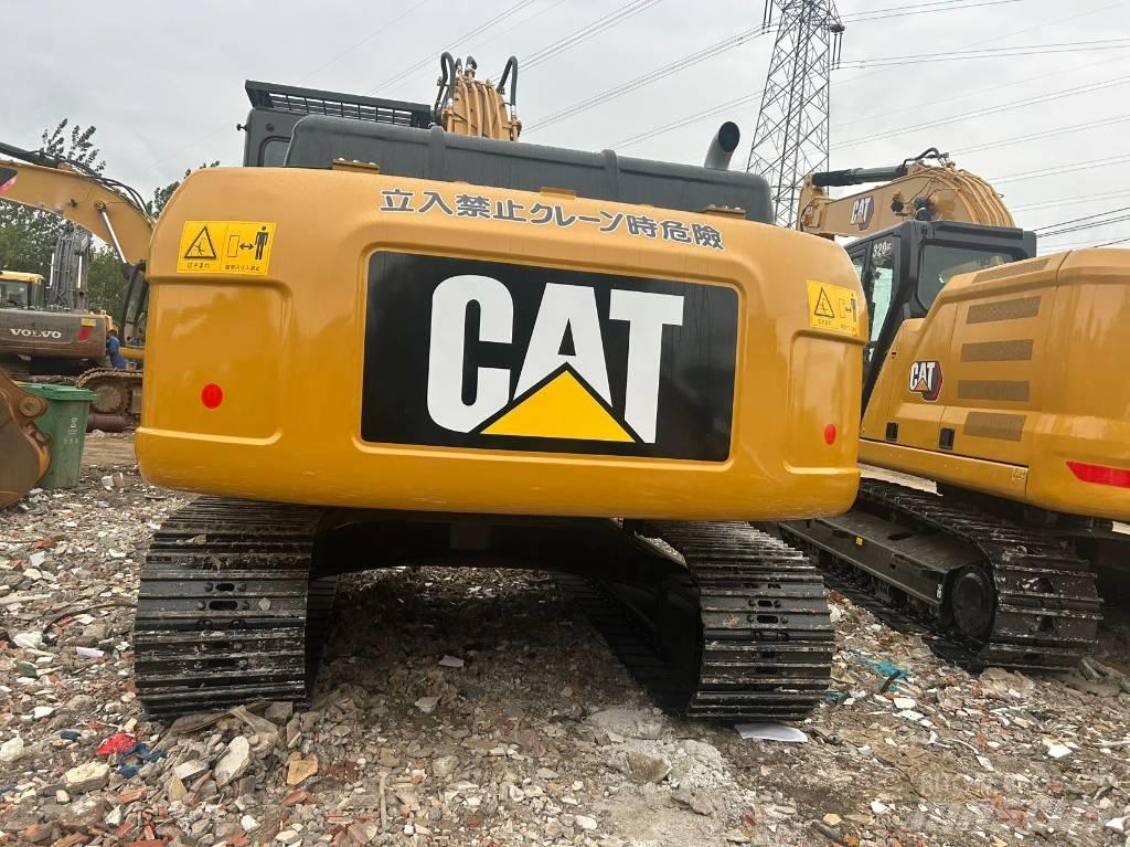 CAT 320 D L حفارات زحافة