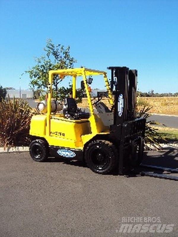 Hyster H 3.00DX رافعات شوكية مثبتة على شاحنات