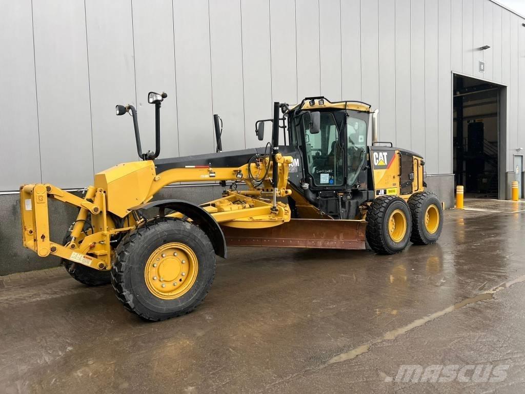 CAT 140 M AWD معدات تمهيد الطرق