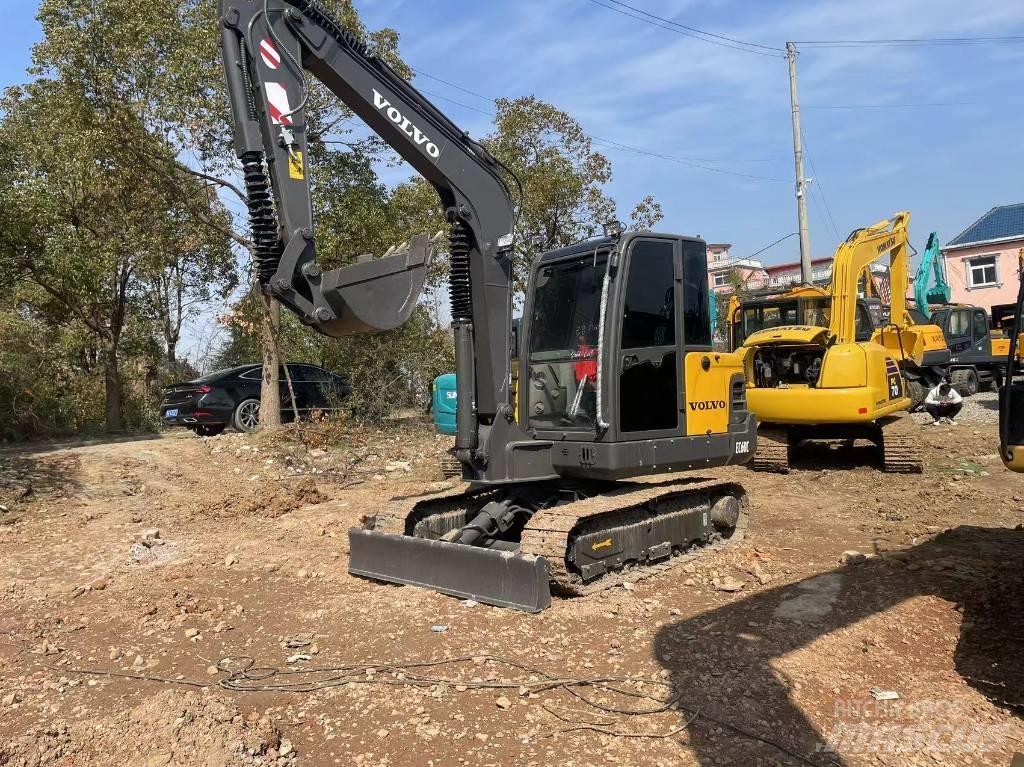 Volvo EC 60 C حفارات زحافة
