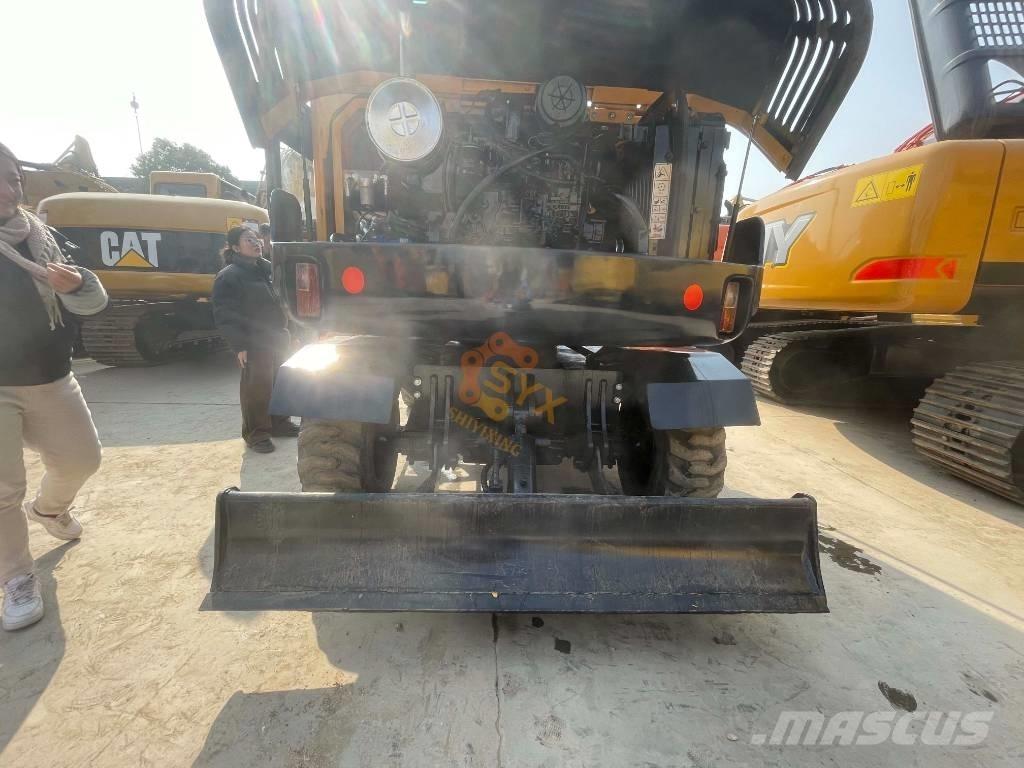 Hyundai 60w حفارات بعجل