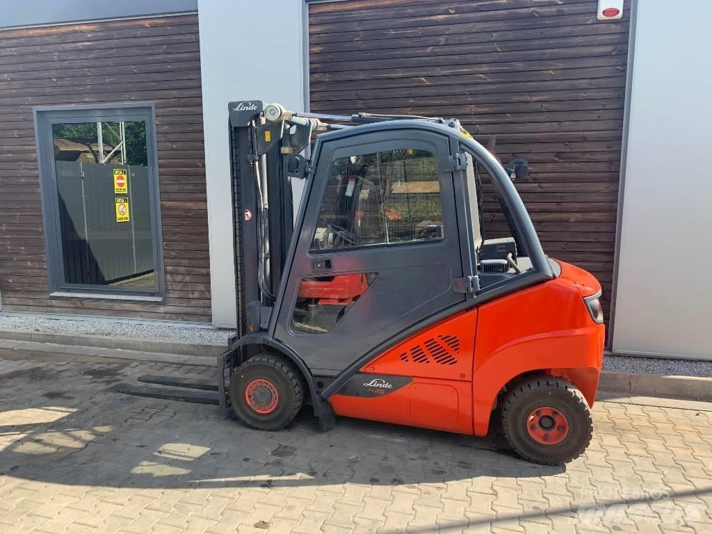 Linde H25D-02 شاحنات الديزل