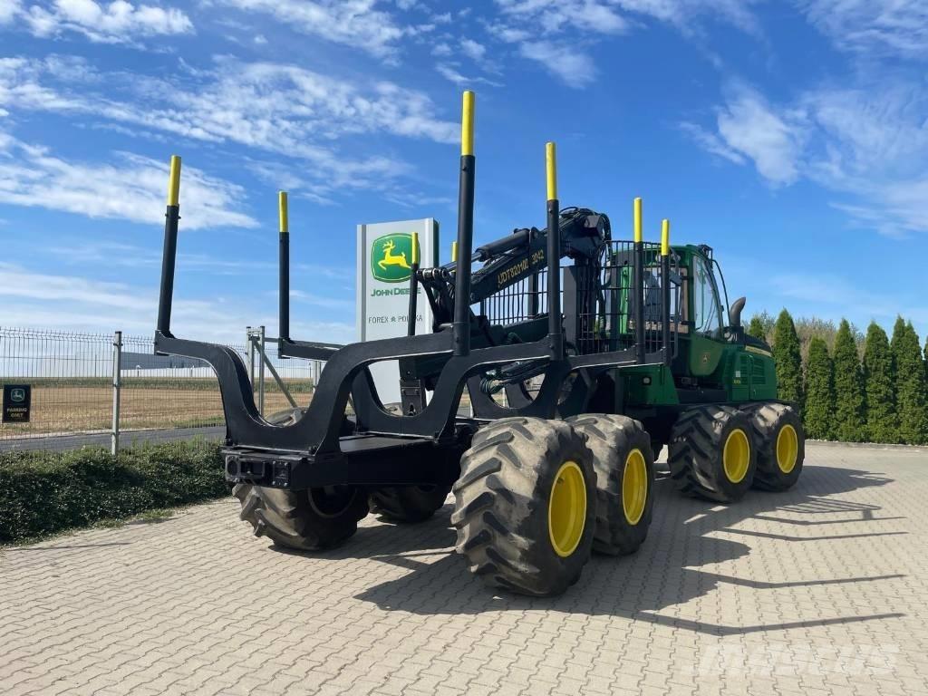 John Deere 1210 E شاحنات
