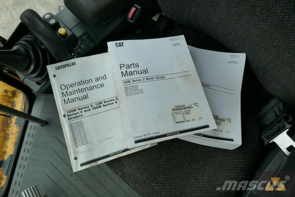 CAT 140M2 معدات تمهيد الطرق