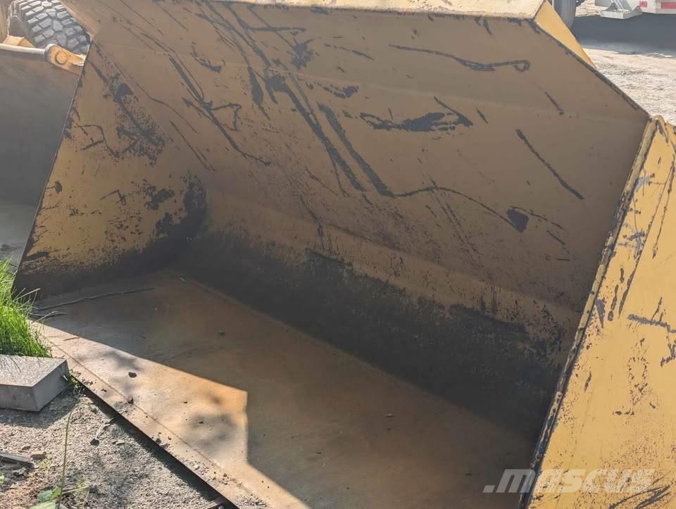John Deere 310 SE لوادر ذات جرافات عكسية