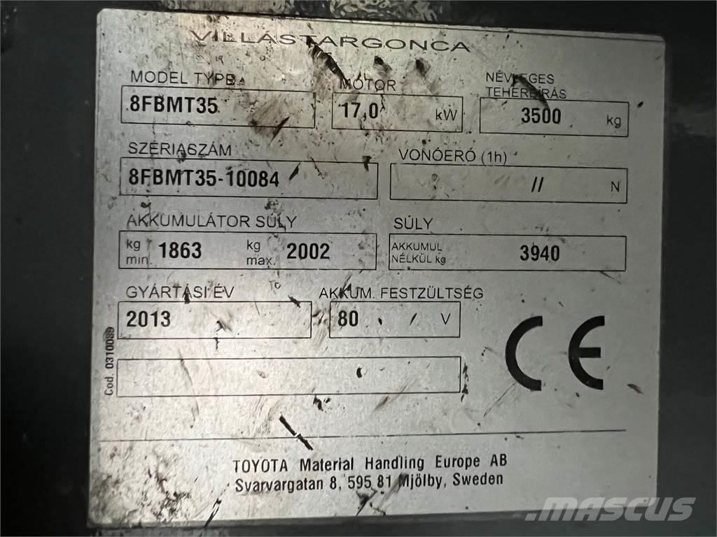 Toyota 8FBMT35 شاحنات ذات رافعات شوكية تعمل بالكهرباء