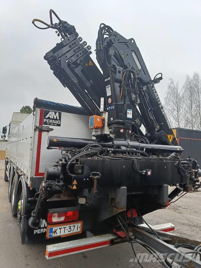 DAF XF 530 FAW شاحنات الرافعات