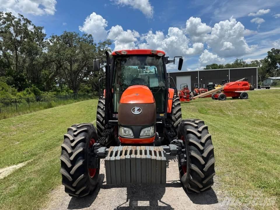 Kubota M 126 X الجرارات