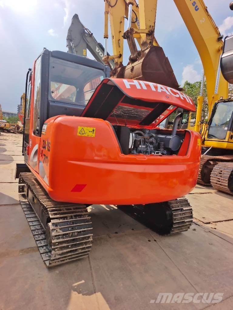 Hitachi Zaxis 70 حفارات زحافة
