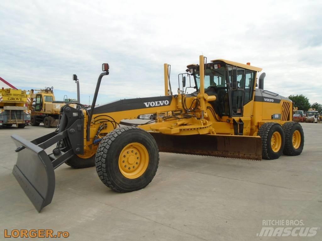 Volvo G 976 معدات تمهيد الطرق