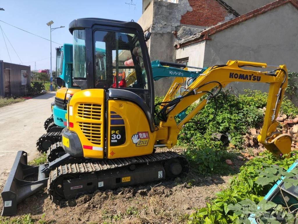 Komatsu PC 30 MR حفارات صغيرة أقل من 7 طن (حفارات صغيرة)