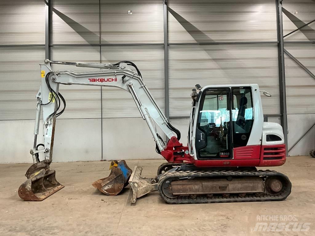 Takeuchi TB 290 حفارات وسط 7 طن - 12 طن