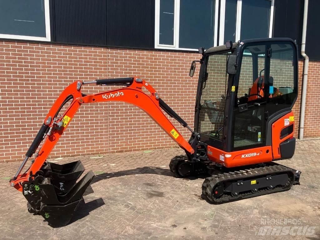 Kubota KX019 4 حفارات صغيرة أقل من 7 طن (حفارات صغيرة)