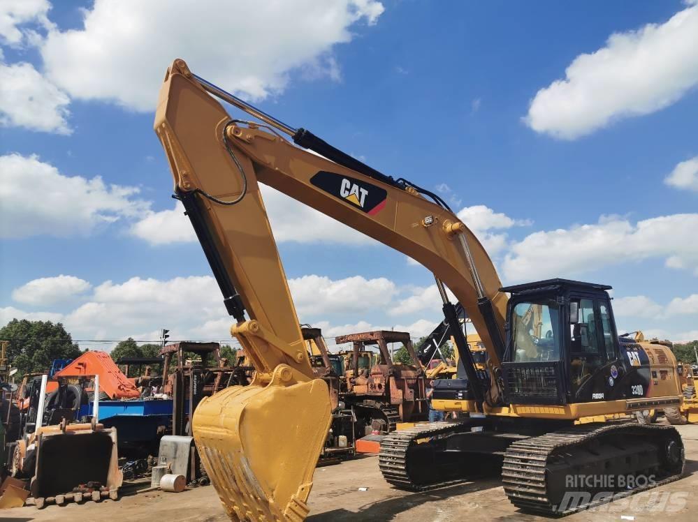 CAT 320D حفارات زحافة