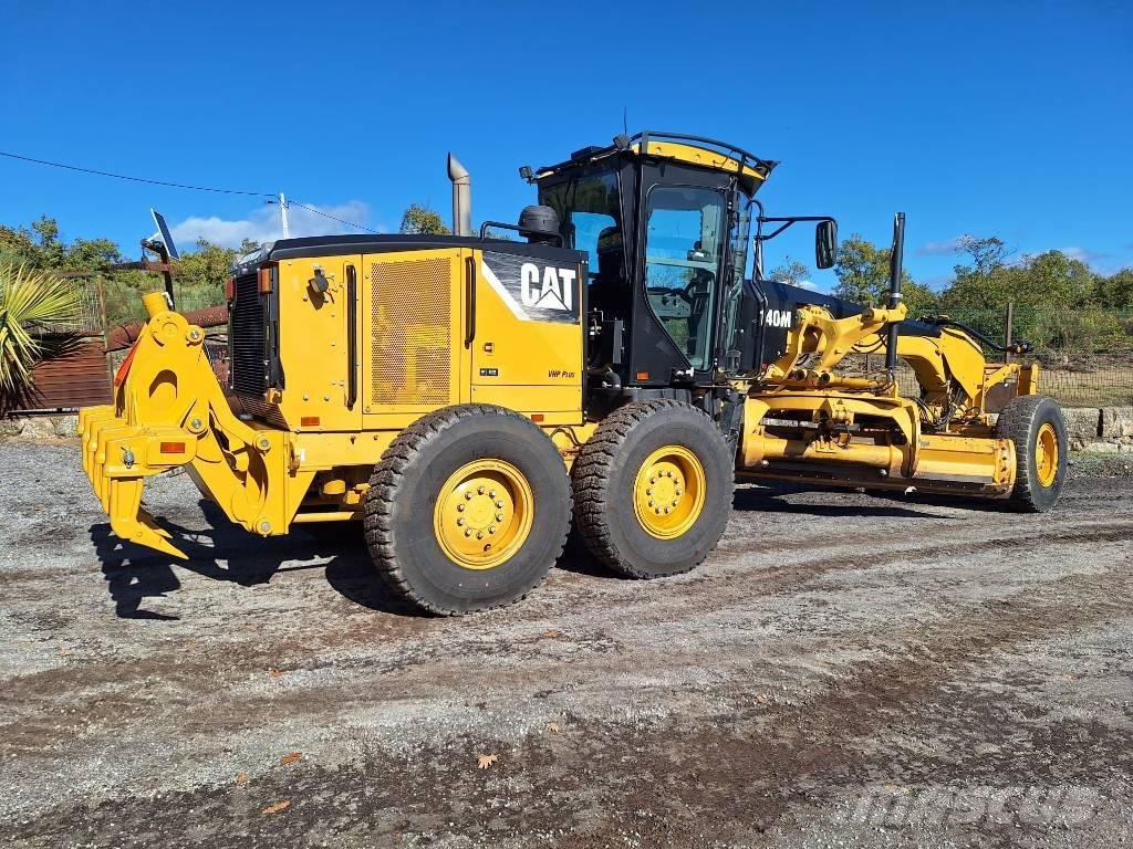 CAT 140 M معدات تمهيد الطرق