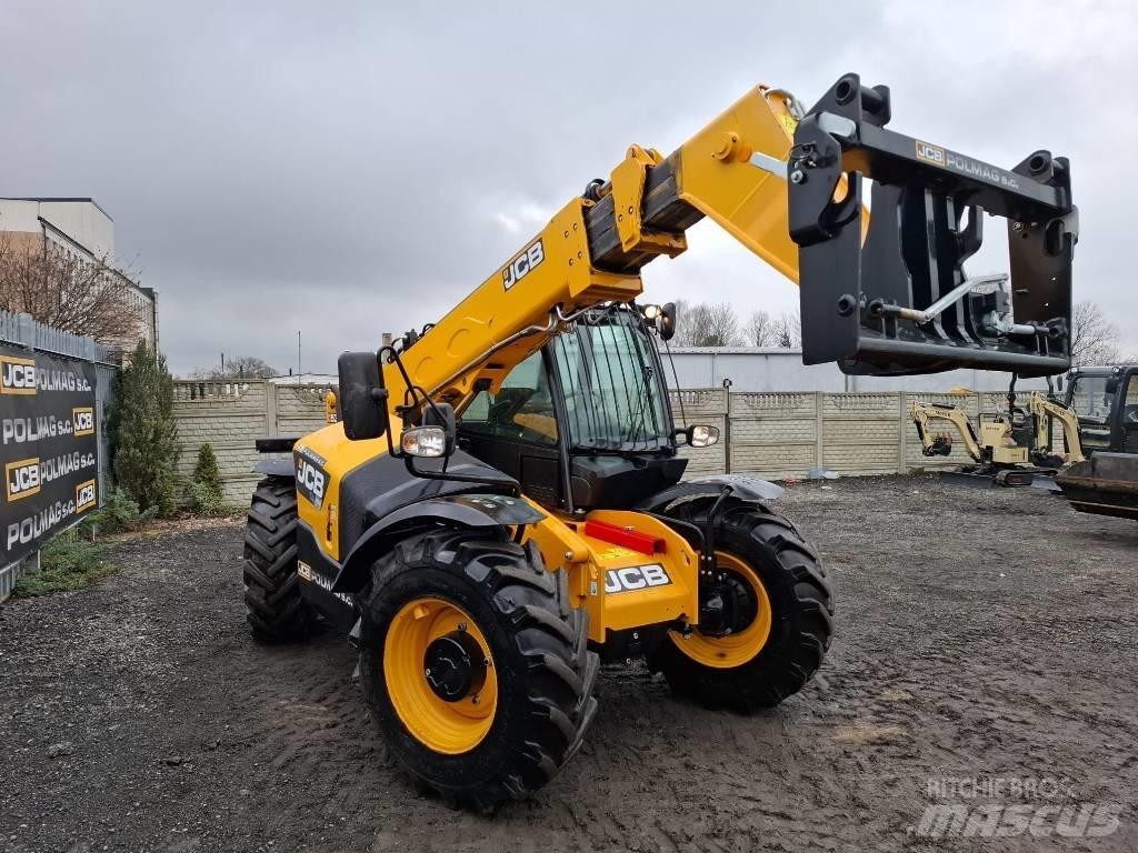 JCB 535-95 مناولات متداخلة