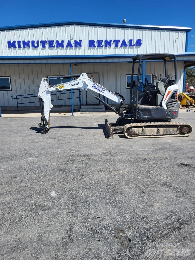 Bobcat E35 حفارات صغيرة أقل من 7 طن (حفارات صغيرة)