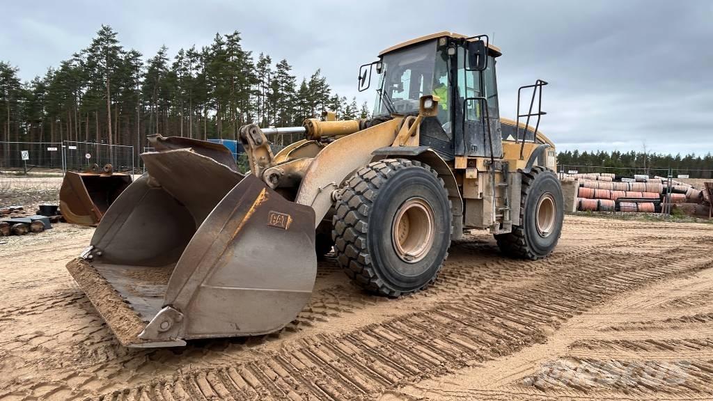 CAT 962 H لوادر بعجل