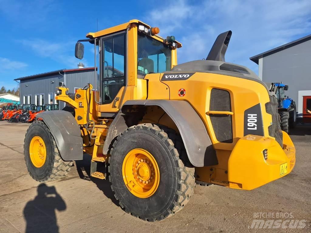 Volvo L90H LONG BOOM لوادر بعجل