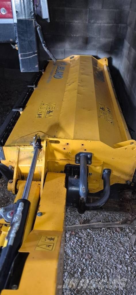 Elho SideChopper جزازات وأغطية المراعي